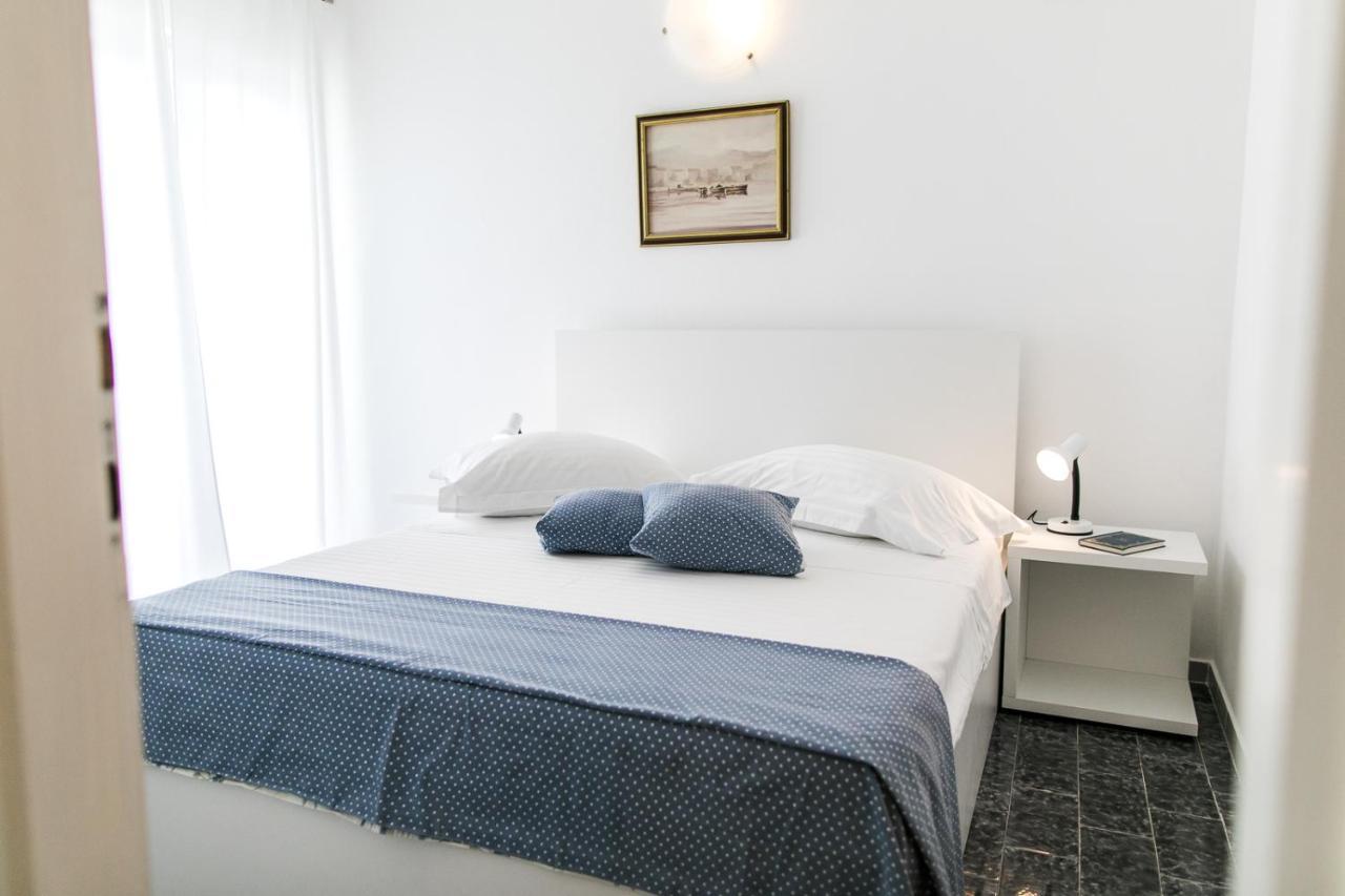 Apartmani Sanja Vodice Bagian luar foto